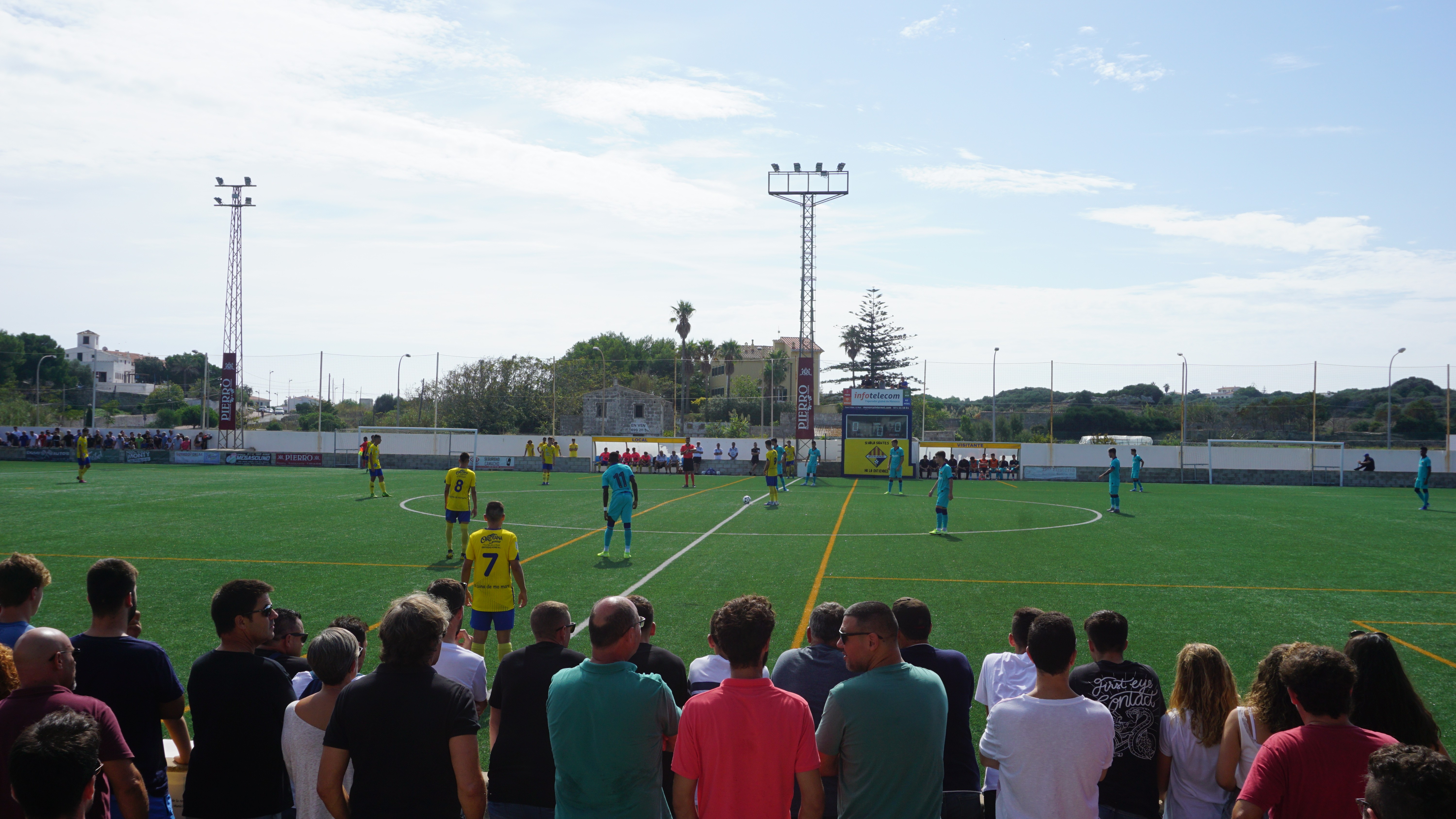 Villacarlos vs FCB Juvenil A image